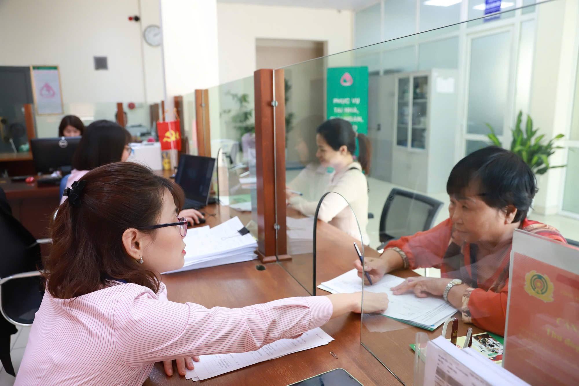Các chính sách hỗ trợ cho hộ nghèo