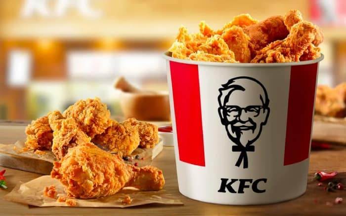 Làm việc tại KFC: Không chỉ học cách rán gà